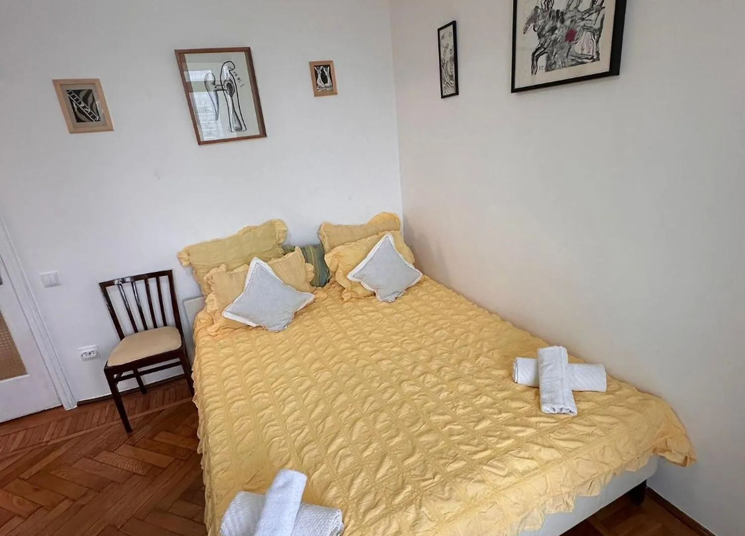 Appartement Charming Flat With Winter Garden Blending Classical Elegance And Modern Comfort Bucarest Roumanie
